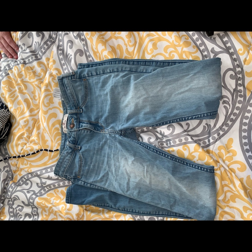 Hollister jeans